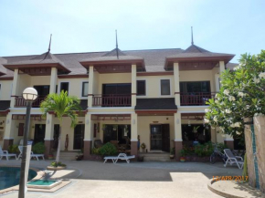 Organgrinder Thai Paradise South